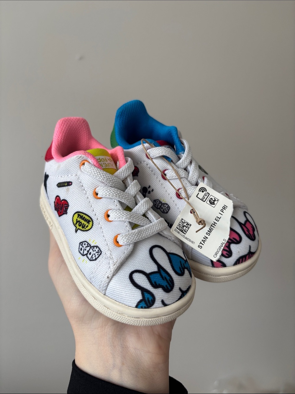 NWT Adidas Stan Smith Aaron Kai Sneakers Doodles That Honor The Earth Size 5K